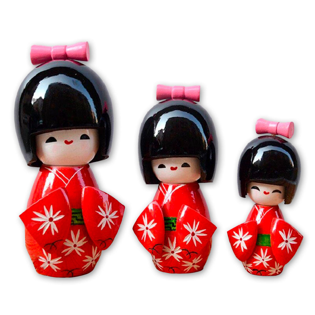 Ensemble de Poupées Kokeshi Traditionnelles en Kimono Rouge