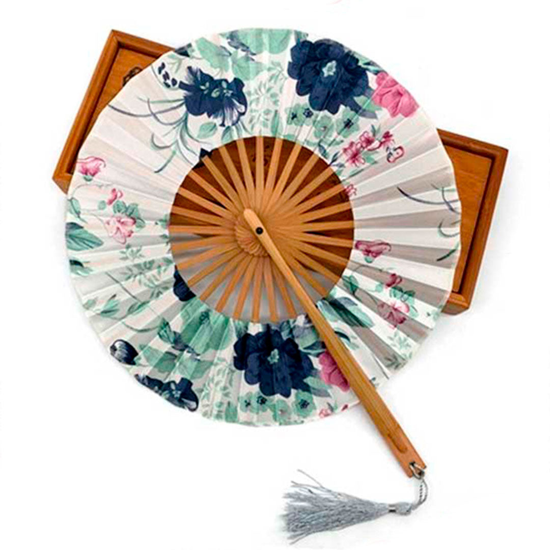 Éventail Japonais en Tissu à Motifs Floraux Traditionnel